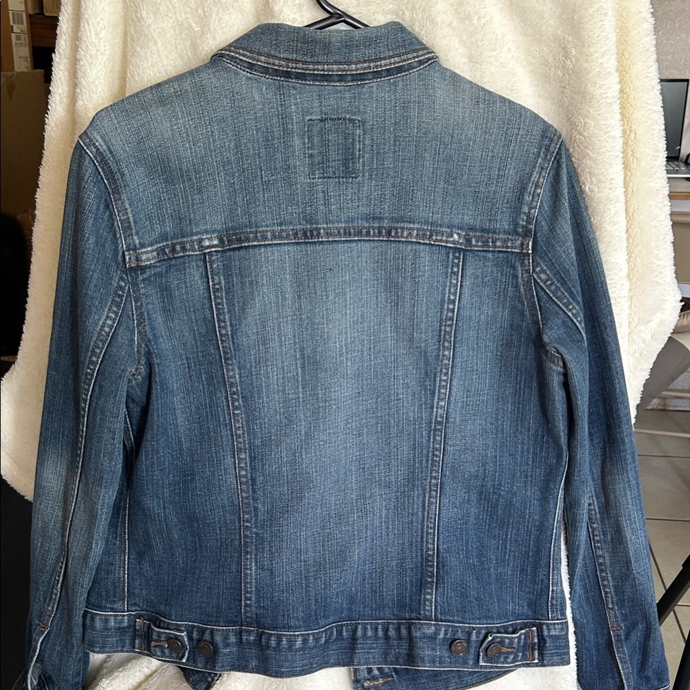 Old Navy Classic Indigo Jean Jacket - Picture 8 of 16